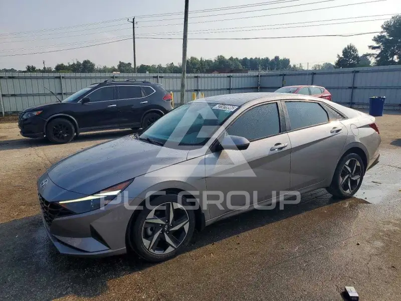 2023 Hyundai Elantra фото