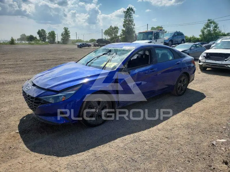 2023 Hyundai Elantra photo
