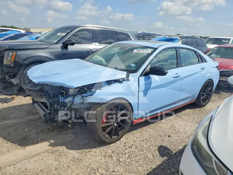 2023 Hyundai Elantra photo