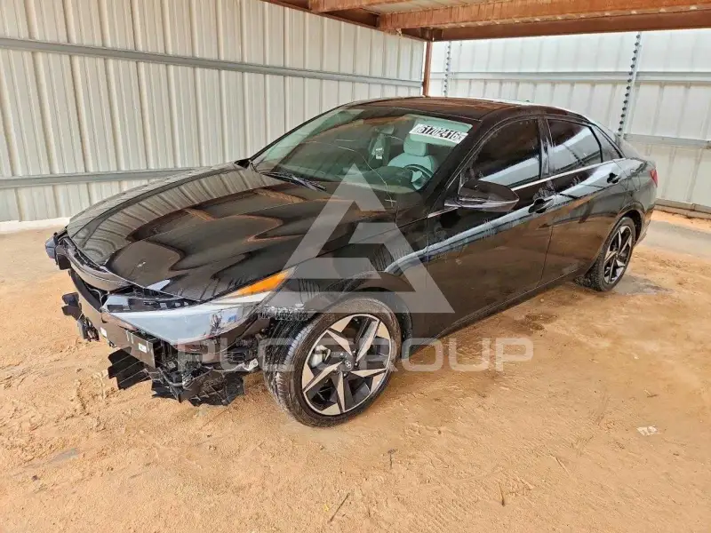 2023 Hyundai Elantra photo