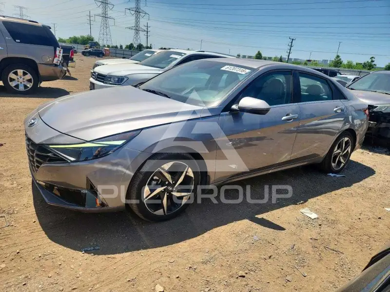 2023 Hyundai Elantra фото