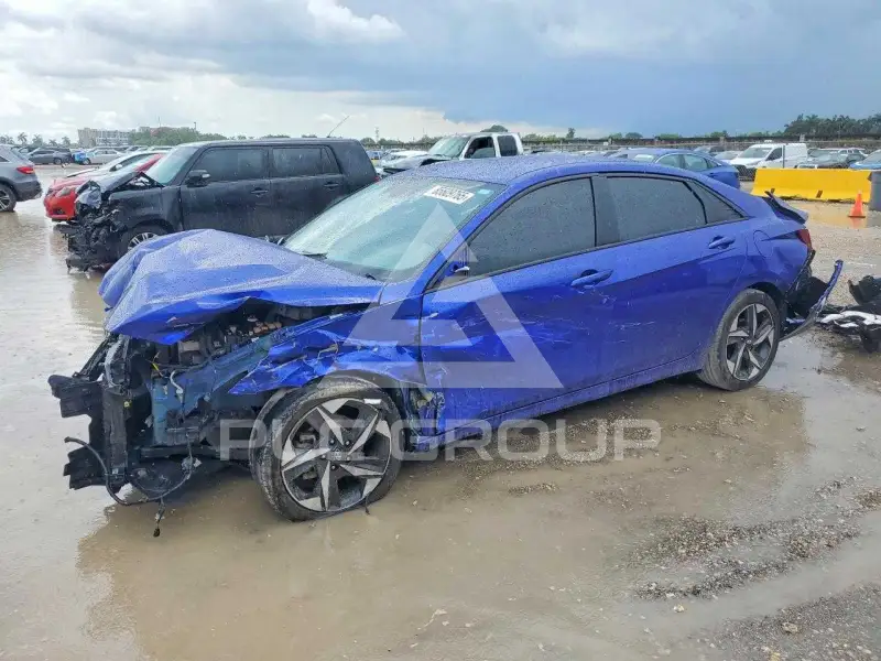 2023 Hyundai Elantra фото