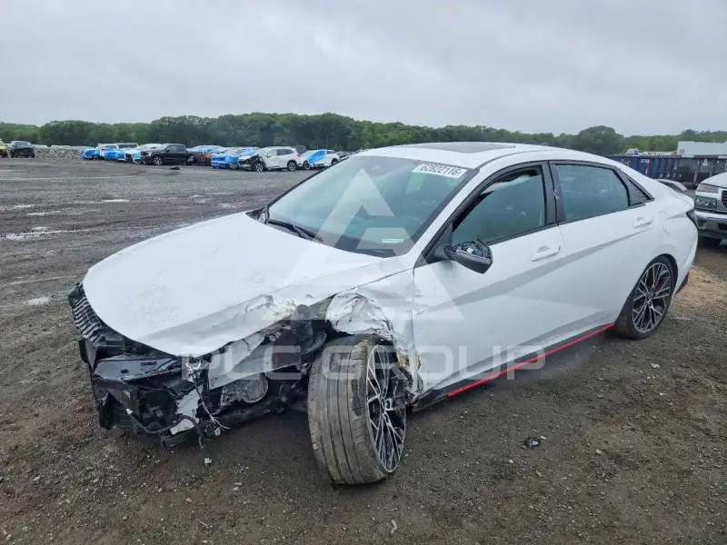 2023 Hyundai Elantra фото