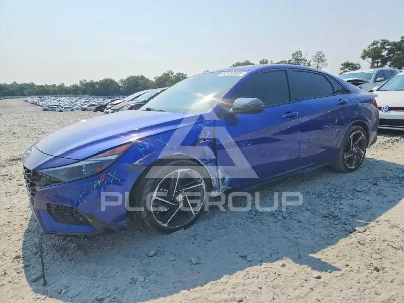 2023 Hyundai Elantra photo