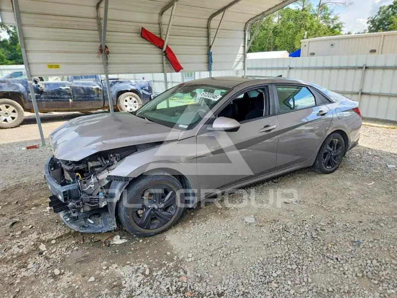 2023 Hyundai Elantra фото