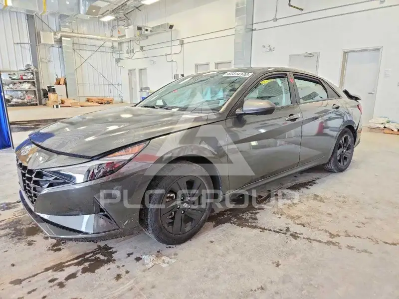 2023 Hyundai Elantra фото