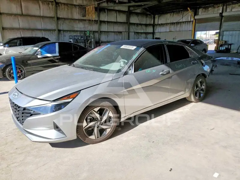 2023 Hyundai Elantra фото