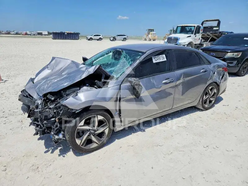 2023 Hyundai Elantra фото