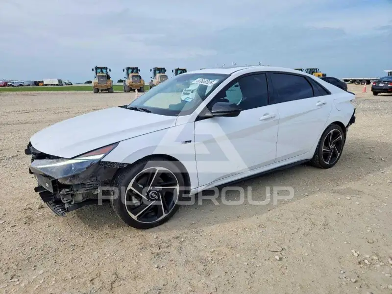 2023 Hyundai Elantra фото