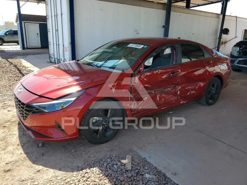 2023 Hyundai Elantra фото