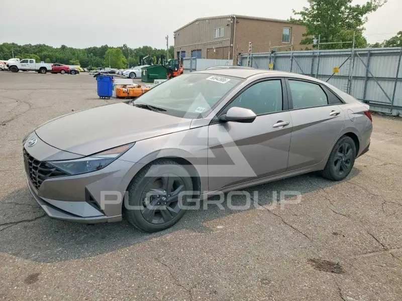 2023 Hyundai Elantra фото