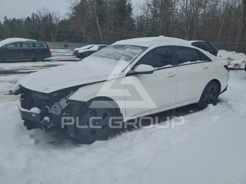 2023 Hyundai Elantra фото