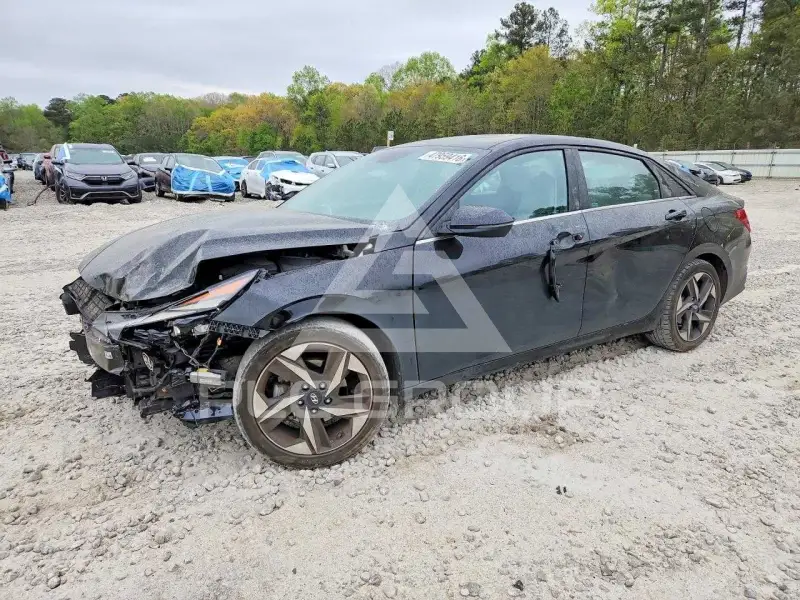 2023 Hyundai Elantra фото