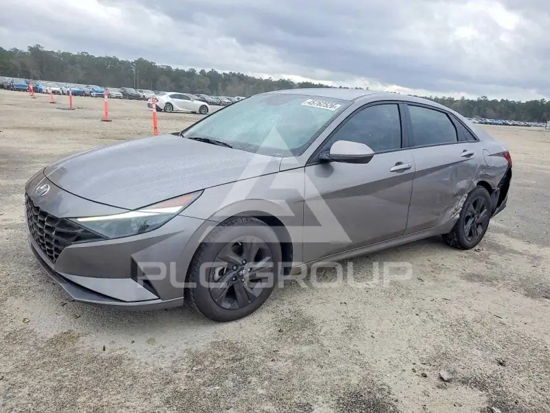 2023 Hyundai Elantra фото