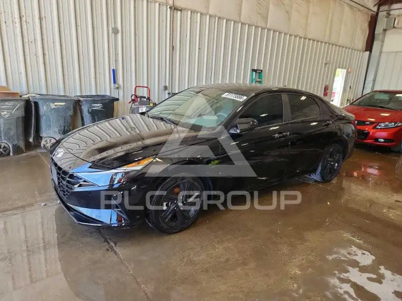 2023 Hyundai Elantra фото