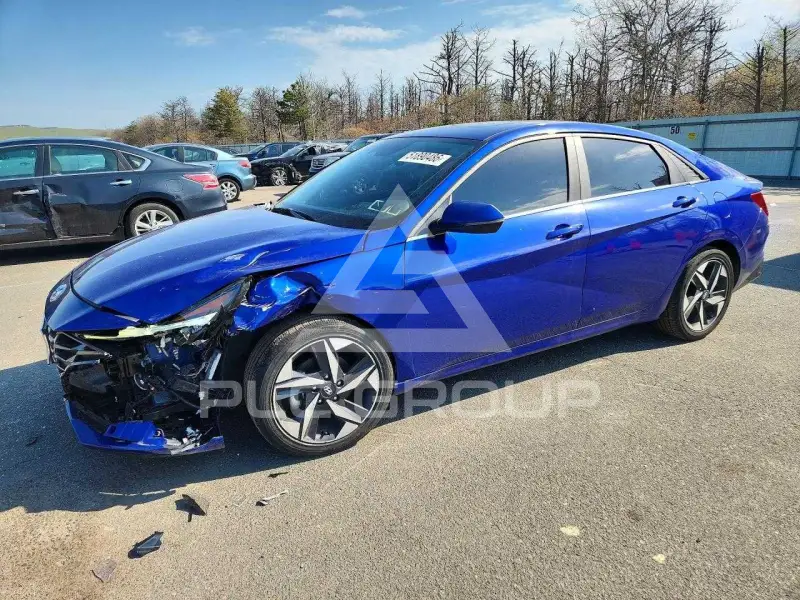 2023 Hyundai Elantra фото