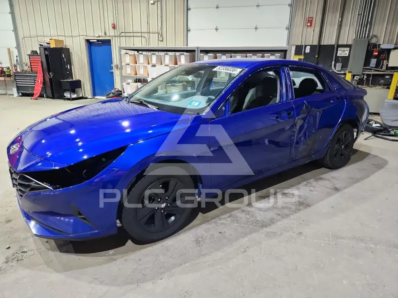 2023 Hyundai Elantra photo