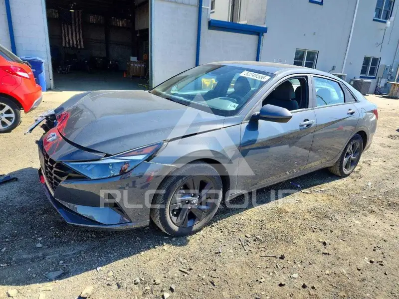 2023 Hyundai Elantra photo