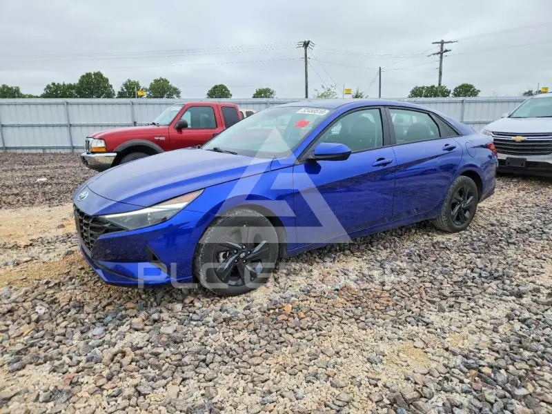 2023 Hyundai Elantra photo