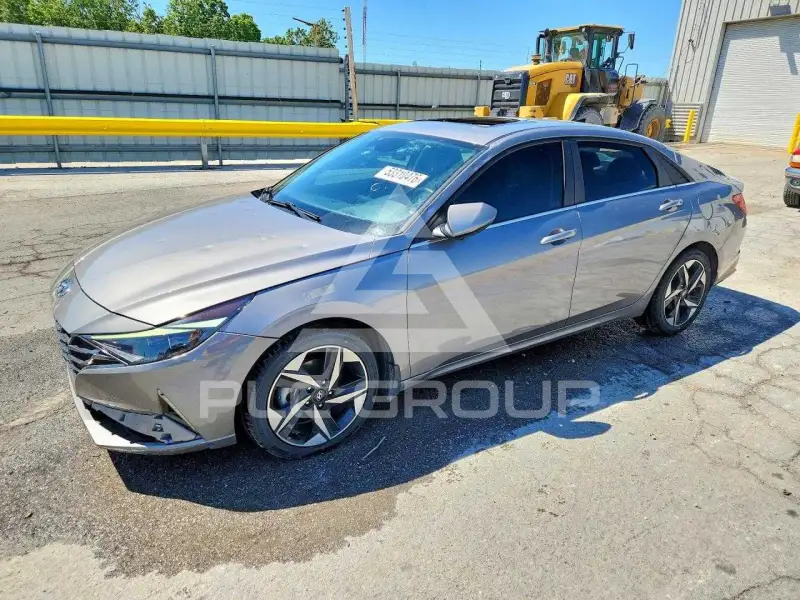 2023 Hyundai Elantra photo