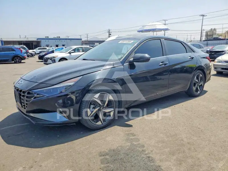 2023 Hyundai Elantra photo
