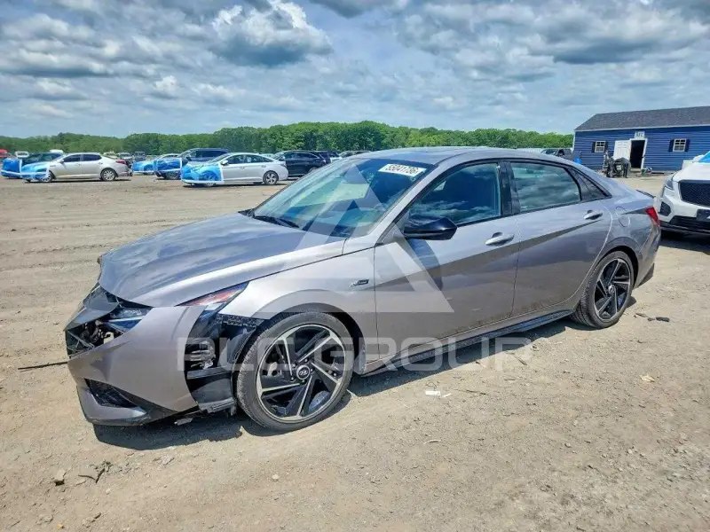 2023 Hyundai Elantra photo