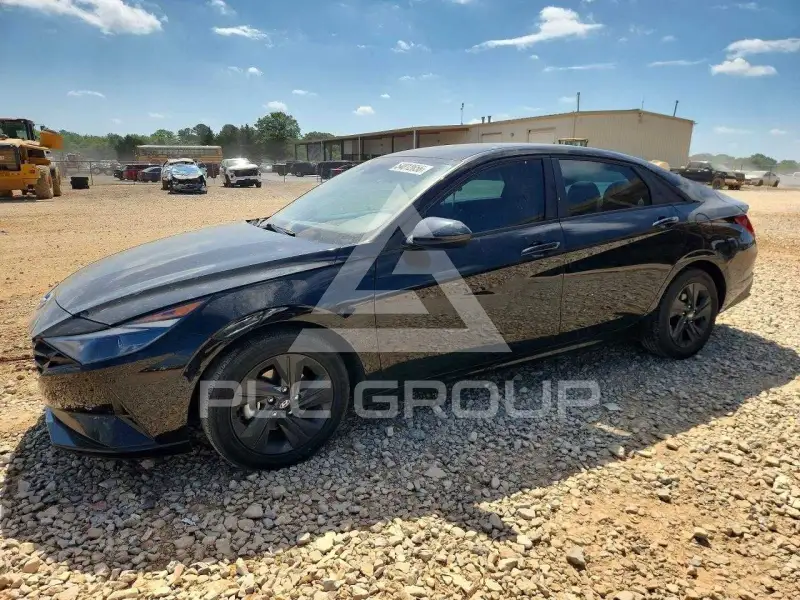 2023 Hyundai Elantra фото