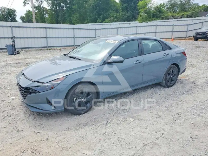 2023 Hyundai Elantra фото