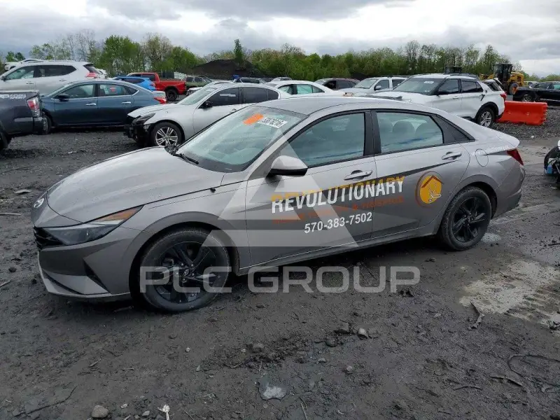 2023 Hyundai Elantra фото