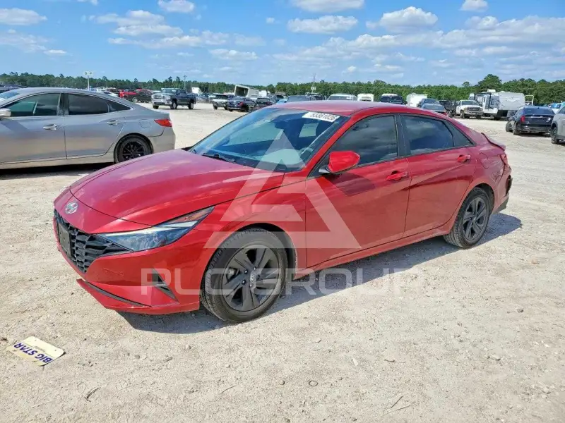 2023 Hyundai Elantra photo
