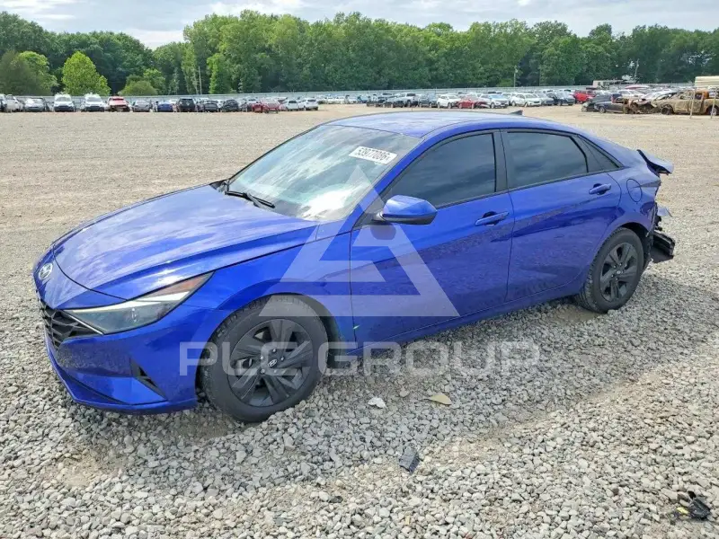 2023 Hyundai Elantra фото