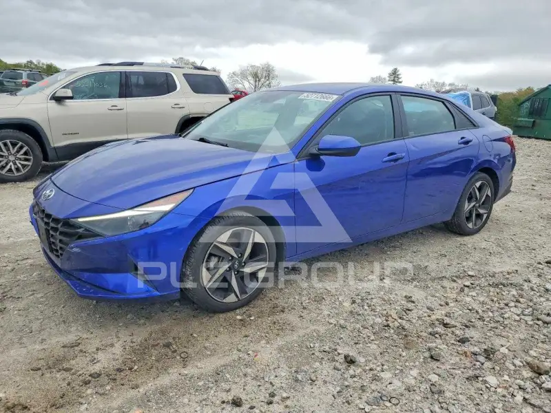 2023 Hyundai Elantra photo