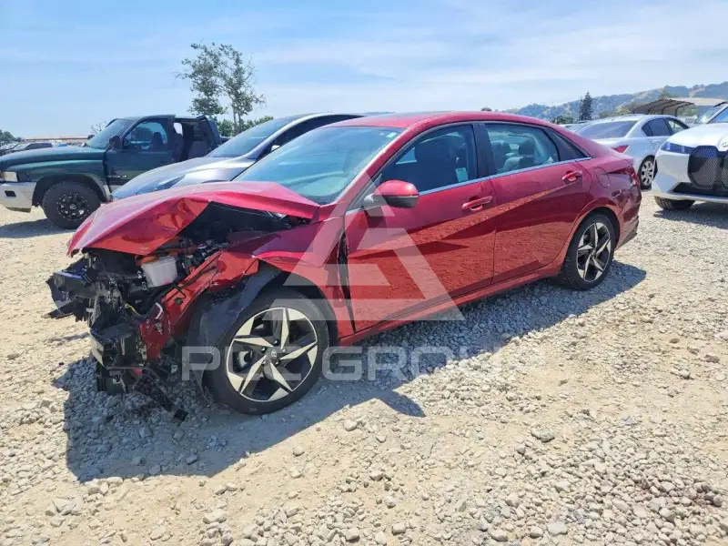 2023 Hyundai Elantra фото