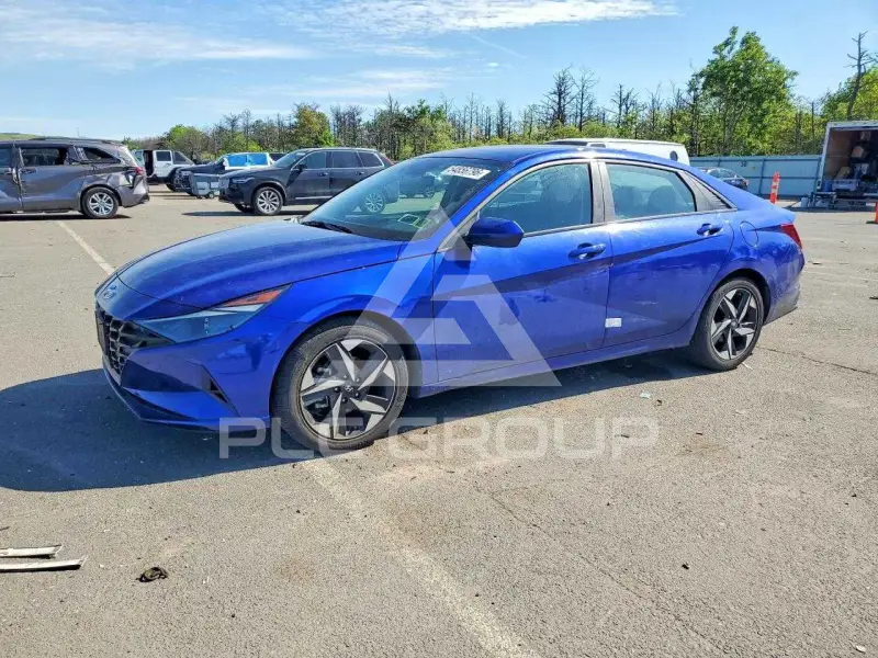 2023 Hyundai Elantra photo