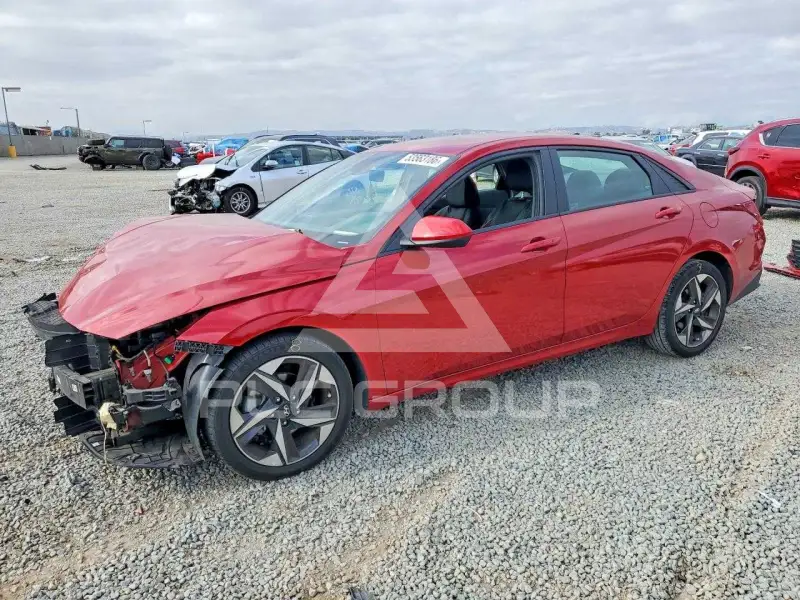 2023 Hyundai Elantra фото