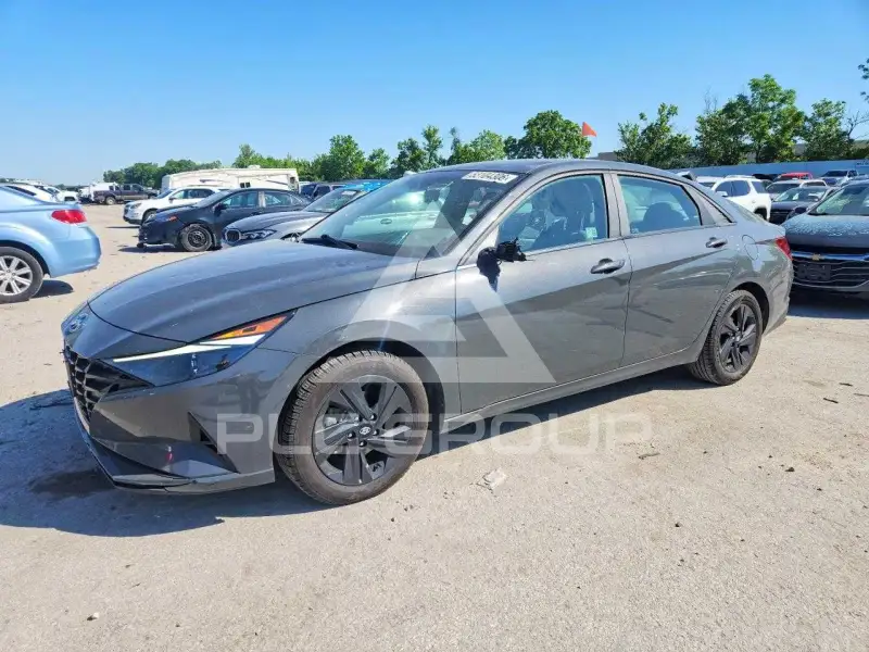 2023 Hyundai Elantra фото