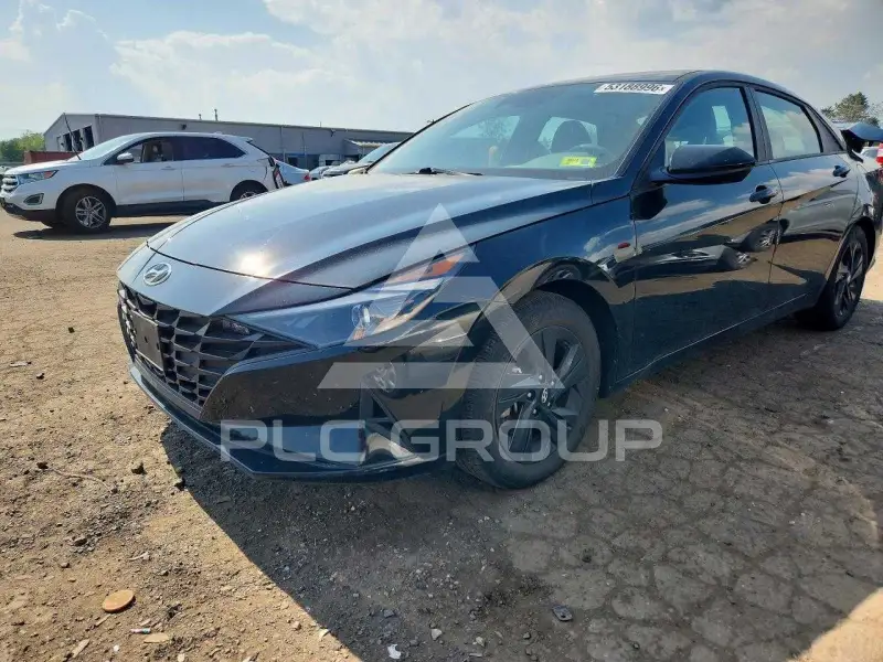 2023 Hyundai Elantra фото