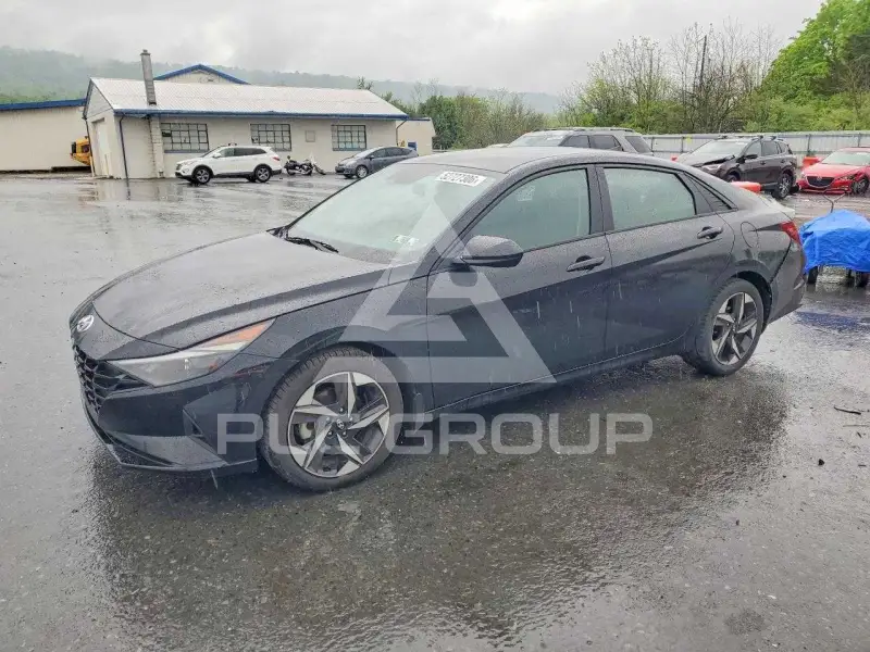 2023 Hyundai Elantra фото