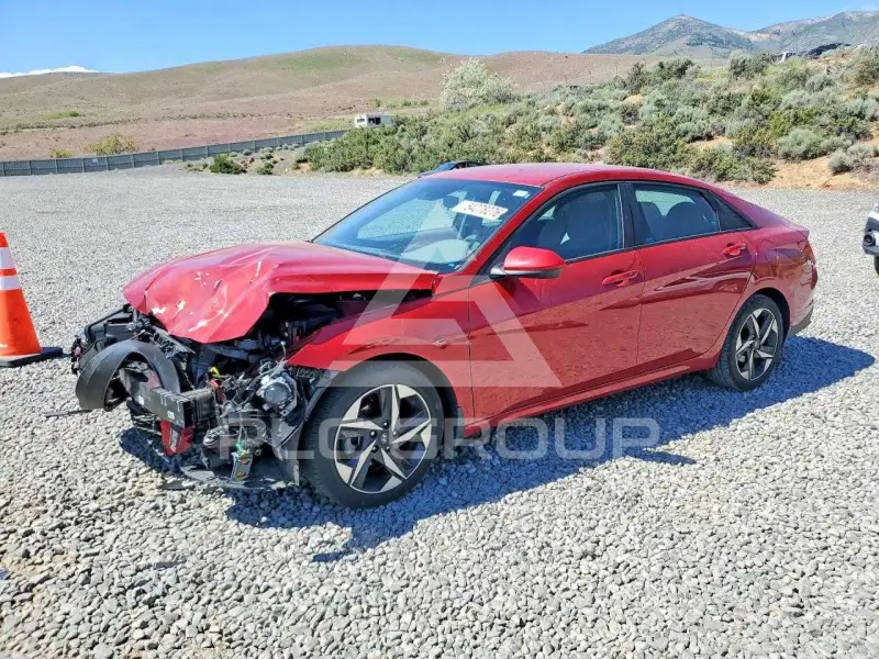 2023 Hyundai Elantra фото