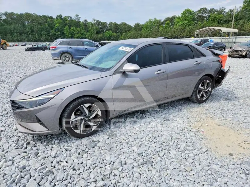 2023 Hyundai Elantra фото