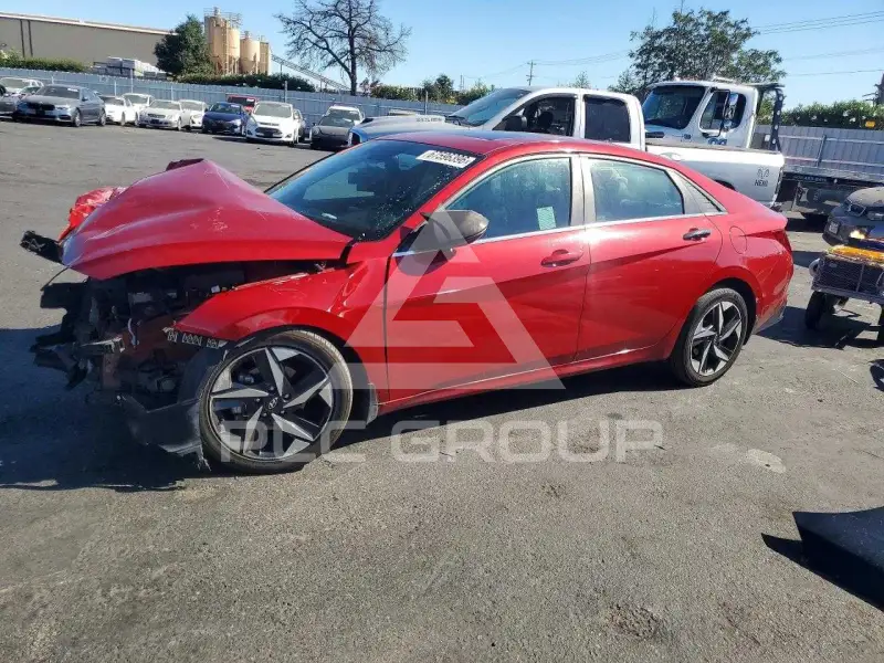 2023 Hyundai Elantra фото