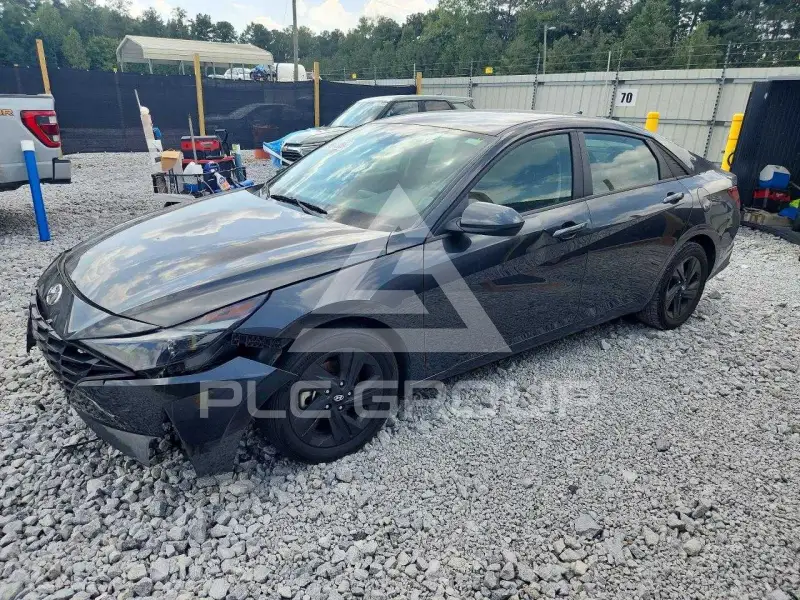 2023 Hyundai Elantra фото