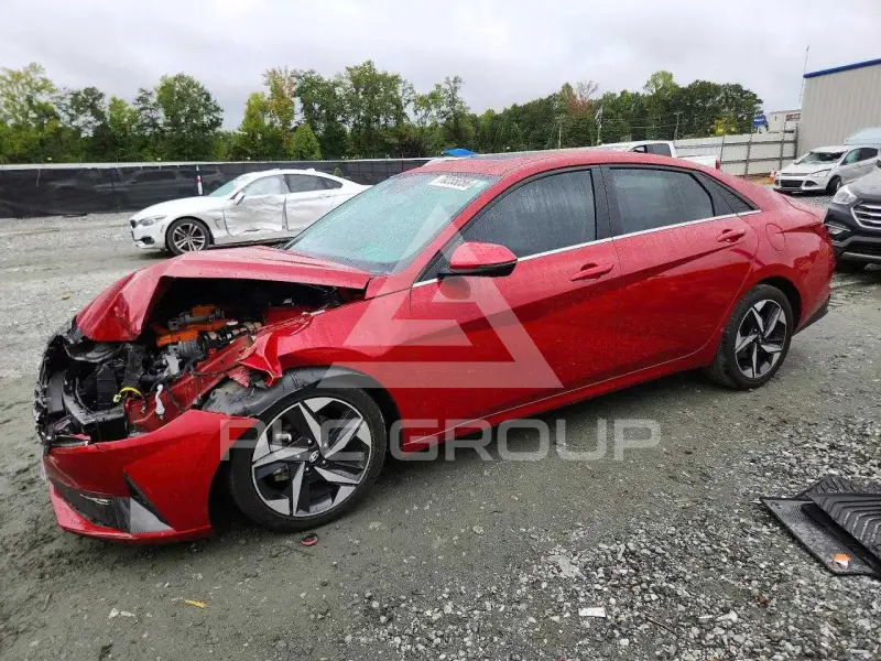 2023 Hyundai Elantra фото
