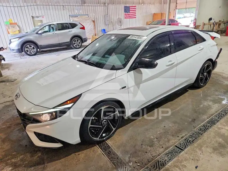 2023 Hyundai Elantra фото