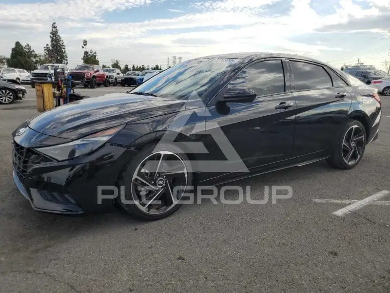 2023 Hyundai Elantra фото
