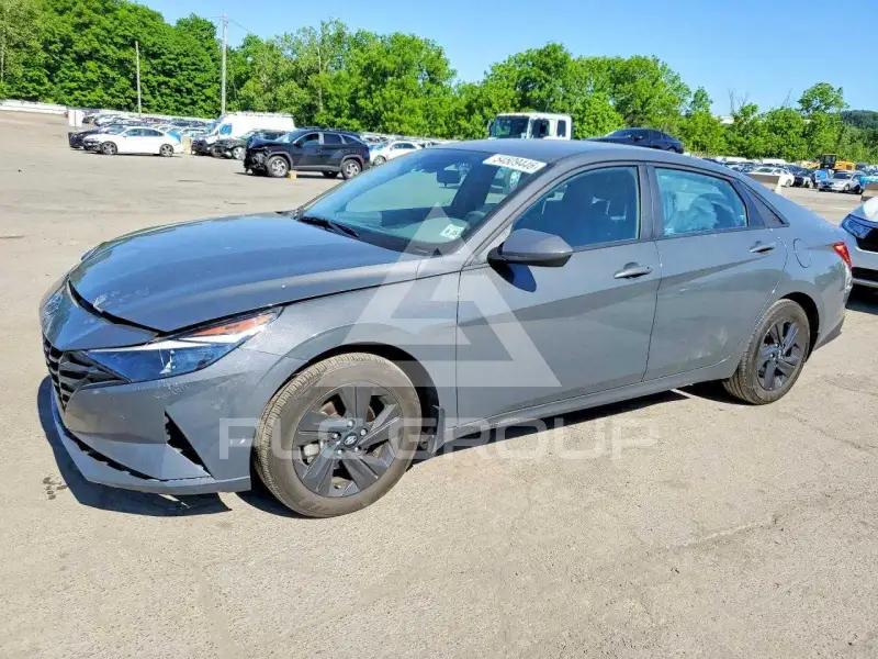 2023 Hyundai Elantra фото