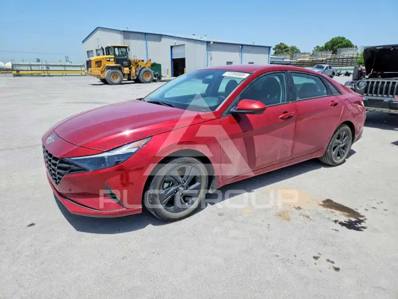 2023 Hyundai Elantra фото
