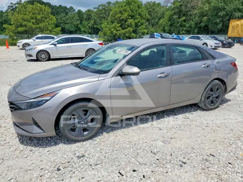 2023 Hyundai Elantra фото