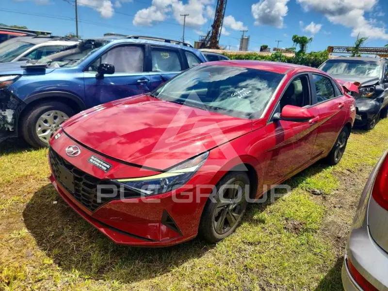 2023 Hyundai Elantra photo