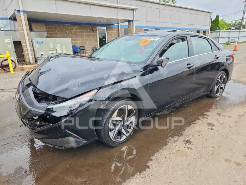 2023 Hyundai Elantra фото